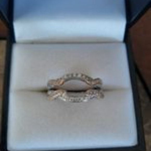 Matching set of custom diamond bands. Solid 14kt white and yellow gold. Size 6. - Picture 5 of 8